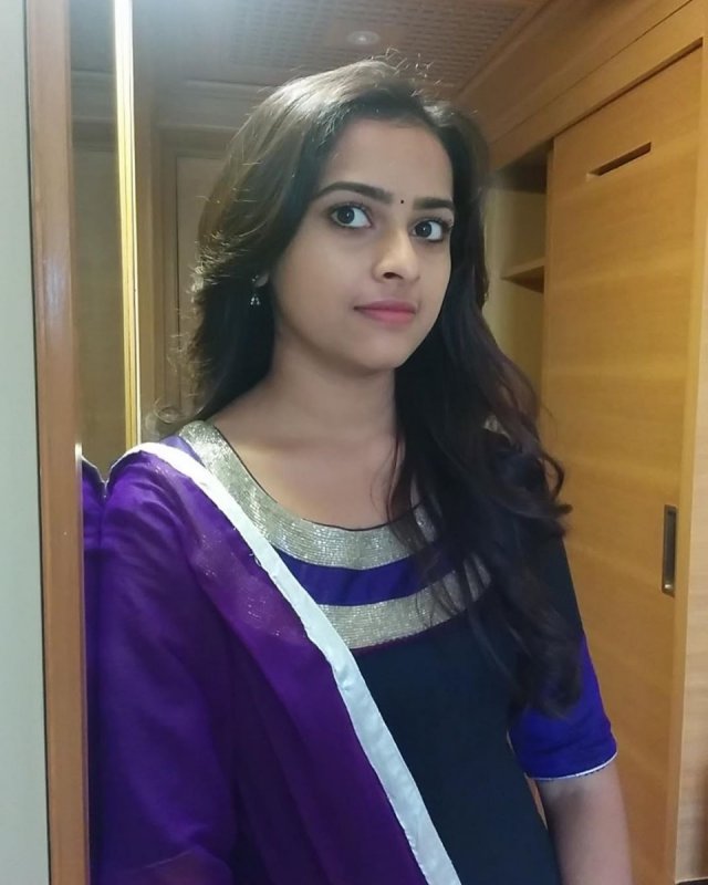 Gallery Sri Divya Movie Actress 9524