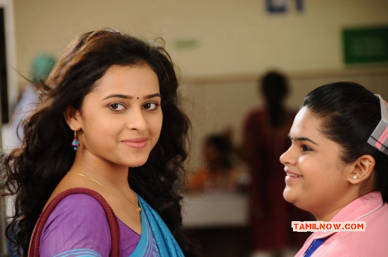 Photos Tamil Heroine Sri Divya 6211