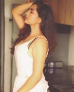 Picture Srushti Dange Tamil Actress 2938