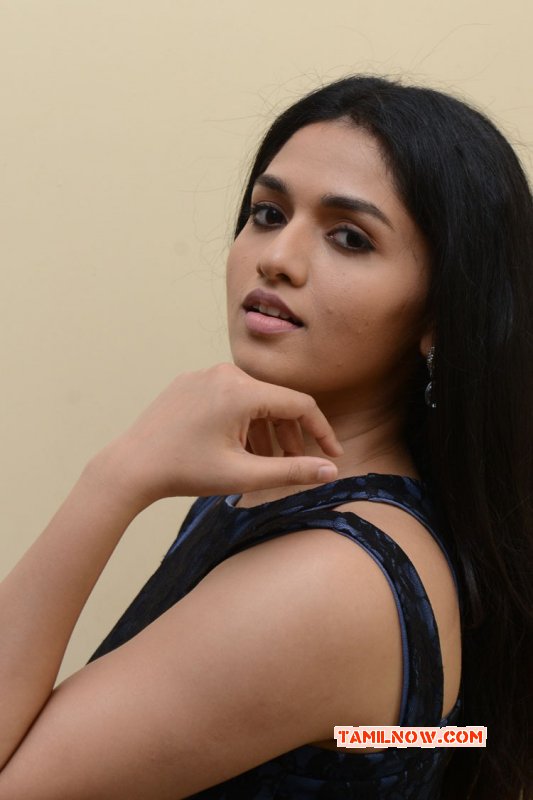 New Stills Sunaina Movie Actress 7906