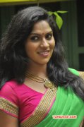 Pics Swasika Cinema Actress 5839