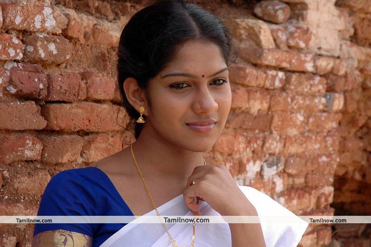 Swasika New Pics 5