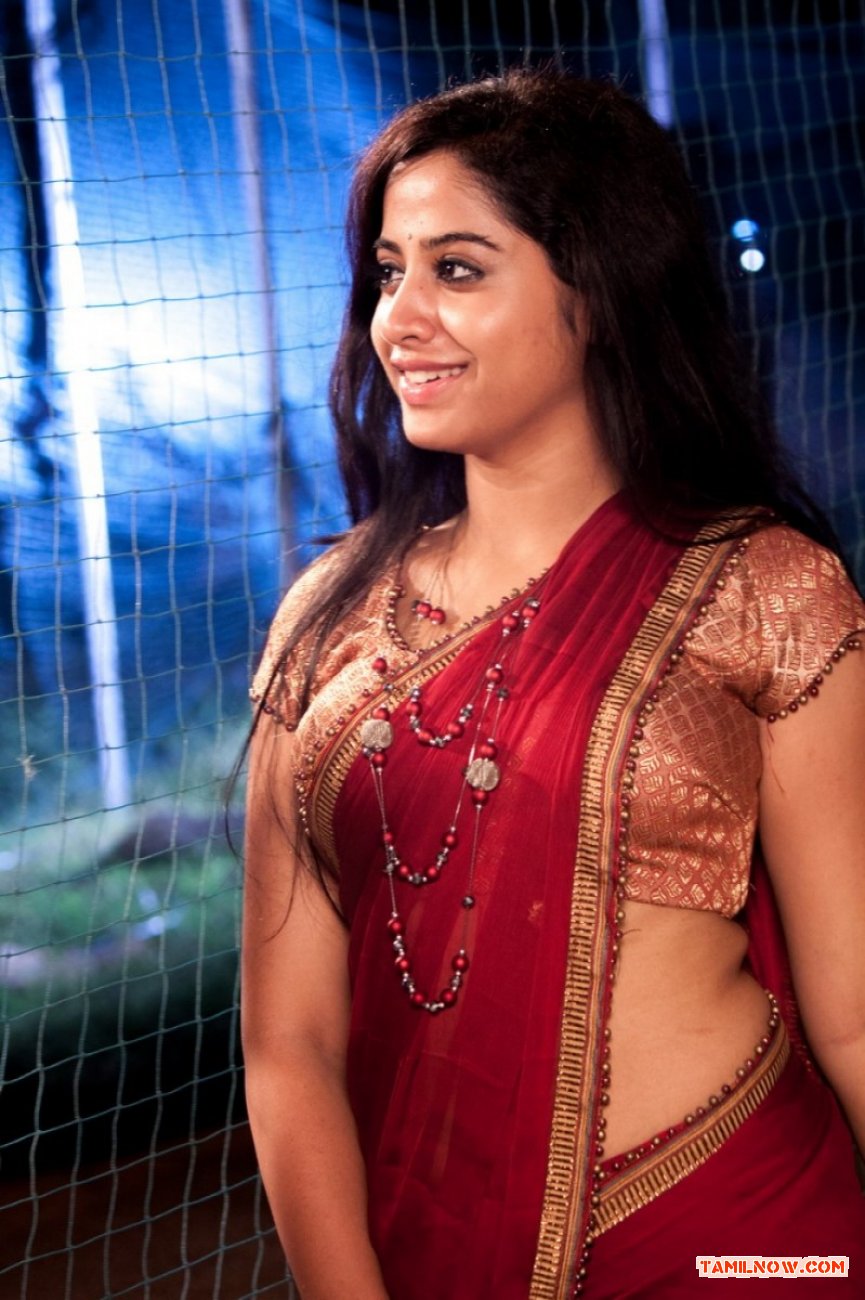Tamil Actress Swathi Deekshit Stills 9957