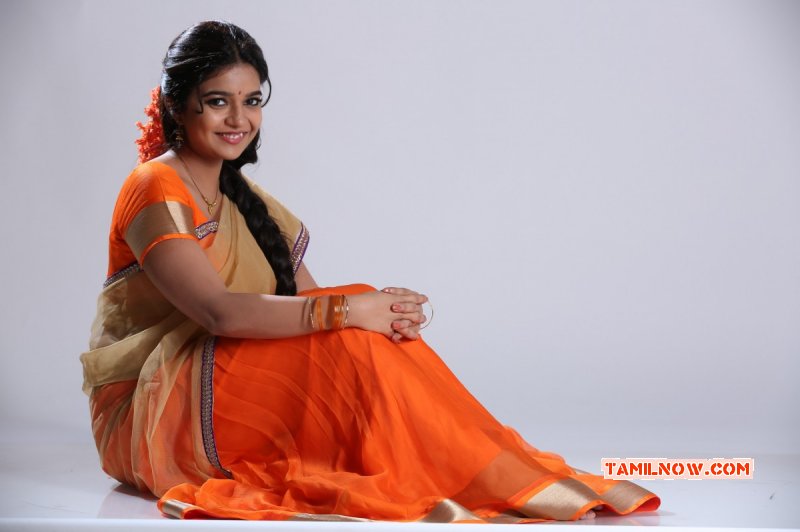 Latest Pic Swathi Reddy Heroine 9283