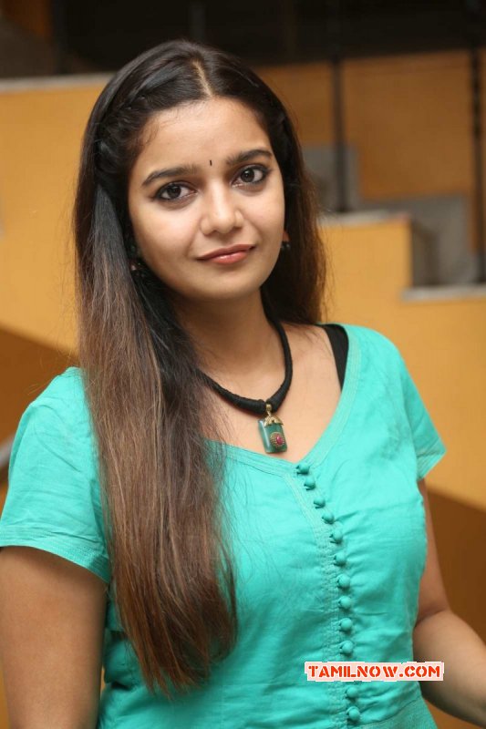 Oct 2015 Still Swathi Reddy Movie Actress 8485