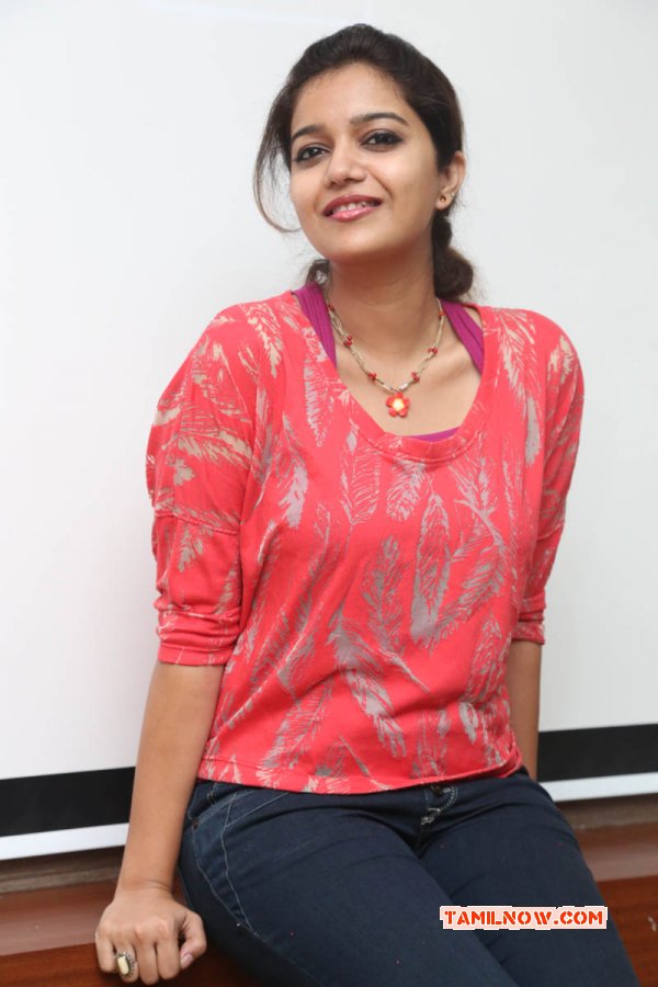 Indian Actress Swati Reddy Images 6886