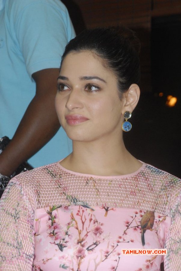 Latest Stills Tamanna Tamil Actress 5333