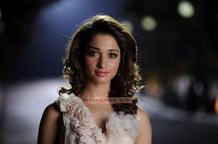 Tamil Actress Tamanna Photos 8014