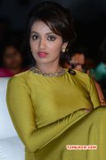 Tamil Heroine Tejaswi Madivada Dec 2015 Images 773