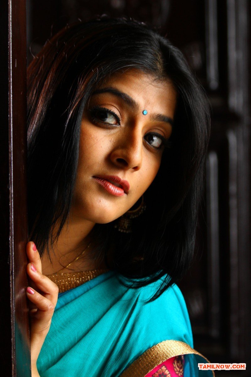 Actress Varalaxmi Sarathkumar 4483