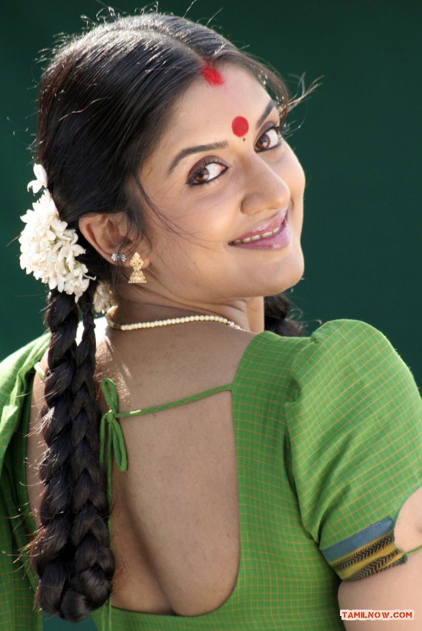 Tamil Actress Vimala Raman Photos 6203