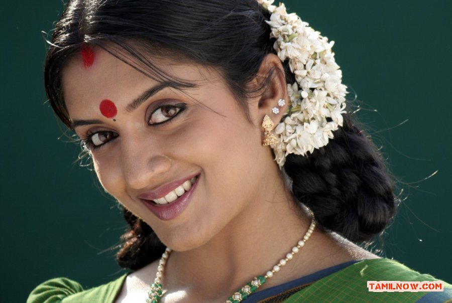 Vimala Raman Photos 1902