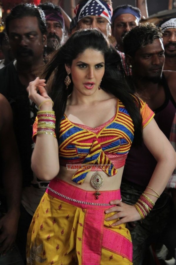 Zareen Khan 2944