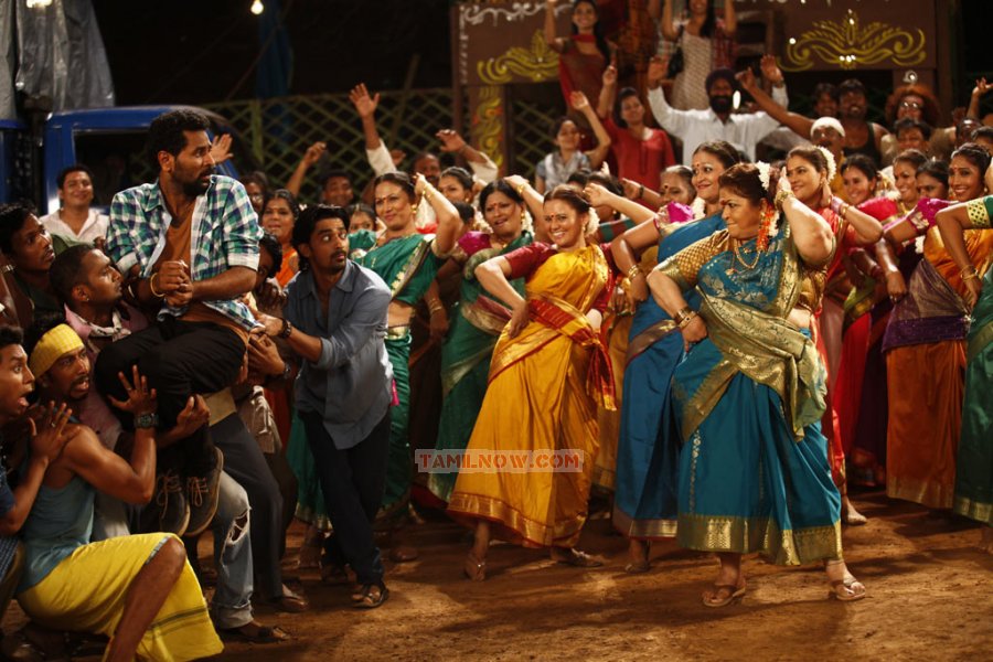 Tamil Movie Aadalam Boys Chinnatha Dance Photos 3312
