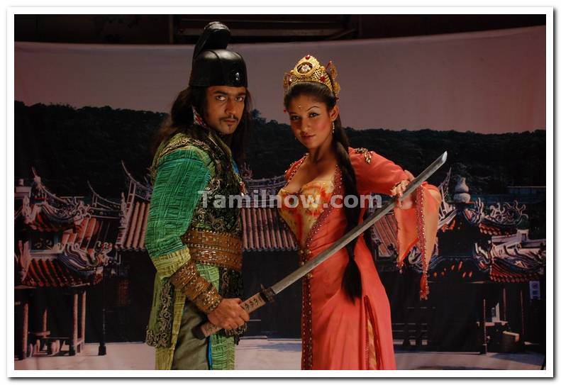 Surya And Nayantara 8