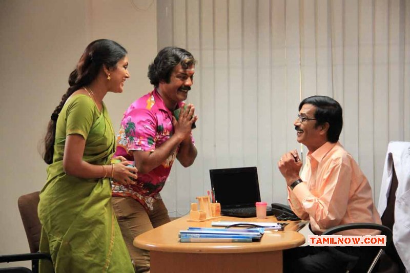 Aavi Kumar Tamil Movie May 2015 Images 7009