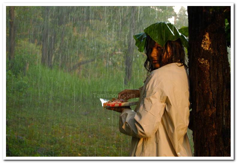 Aayirathil Oruvan Film Stills 104