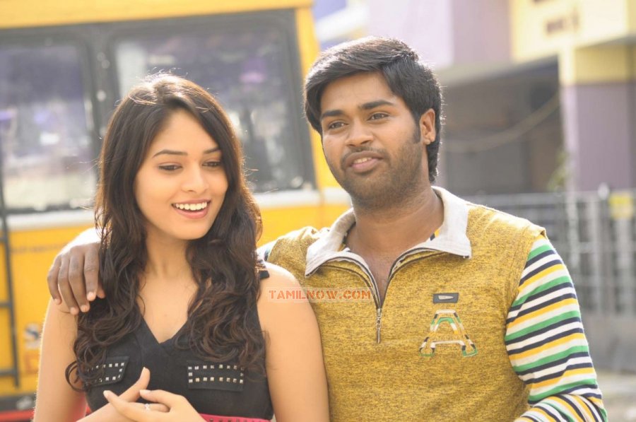 Tamil Movie Adhu Vera Idhu Vera 2851