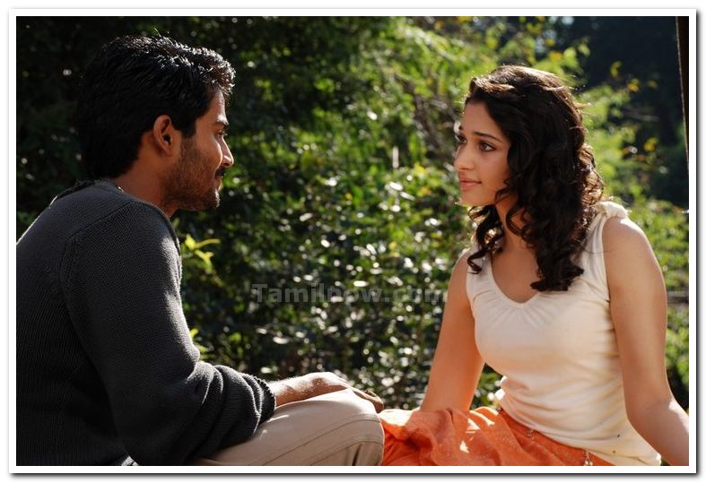 Siddharth And Tamanna 3