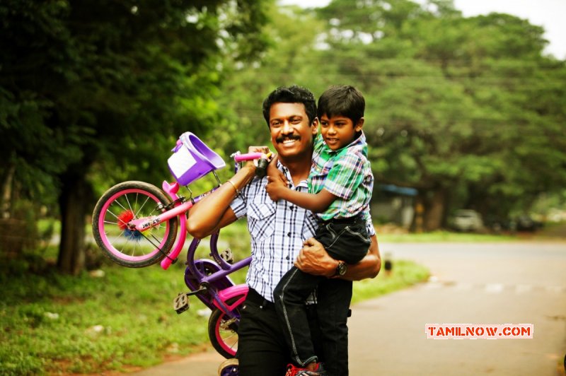 Still Samuthirakani In Appa 605