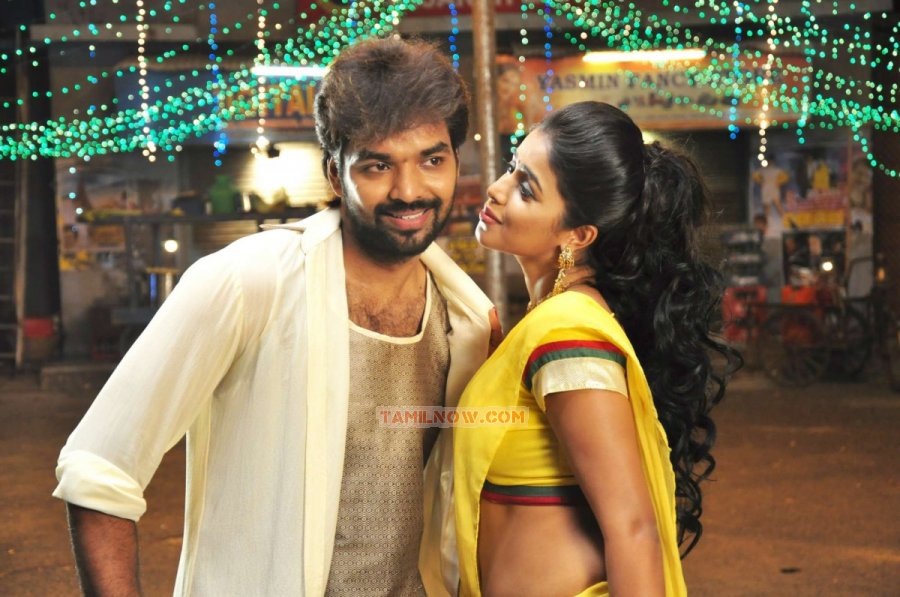 Jai Poorna Arjunan Kadhali Still 730