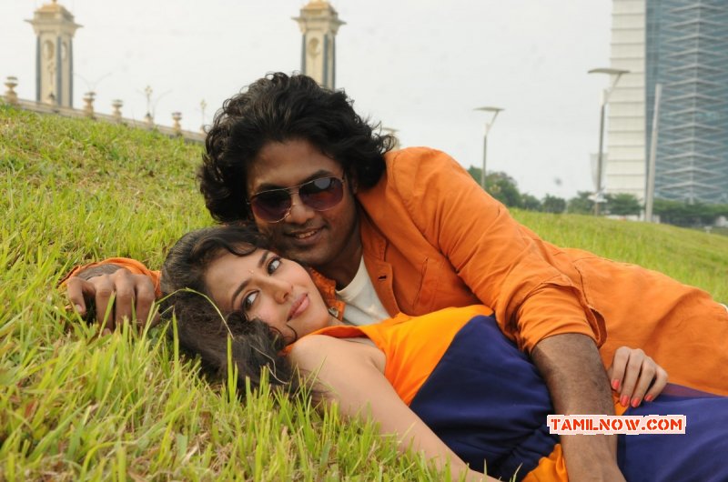 Jeevan Vidya Pradeep In Athibar Film 11