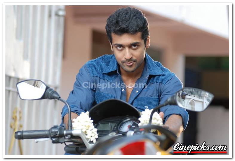 Actor Surya 1