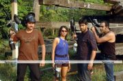 Ayutha Porattam Film Still 5