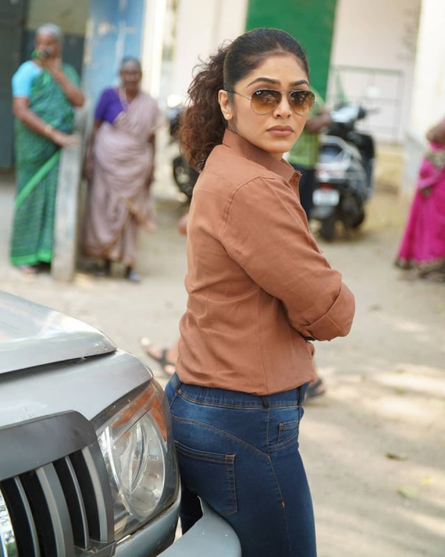 Gallery Chithirai Sevvanam Rima Kallingal 781