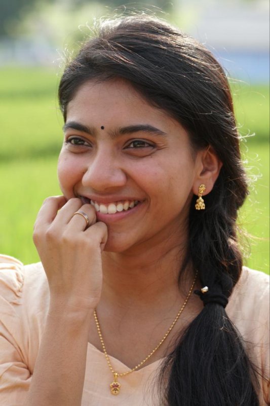 Sai Pallavi In Chithirai Sevvanam 255