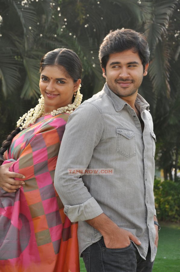 Tamil Movie Chithiraiyil Nila Choru 2616