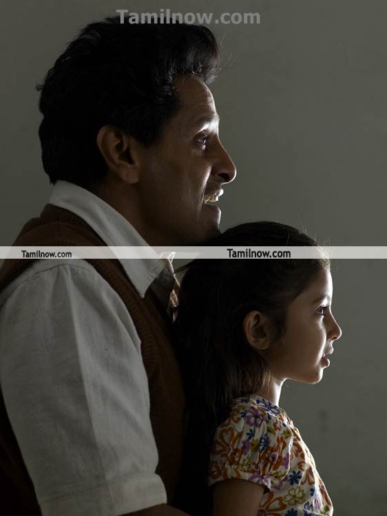 Vikram In Deiva Thirumagal Photoshoot 1