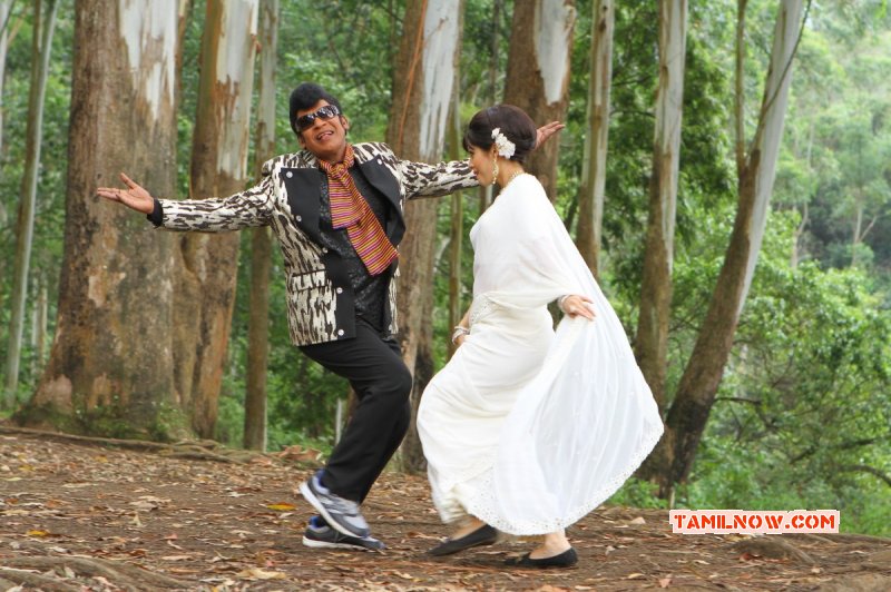 Film Vadivelu And Sada In Eli Movie 741