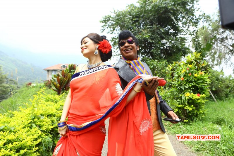 Vadivelu And Sada In Eli Movie Cinema 252