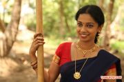 Tamil Movie En Nenjai Thottaye 3657