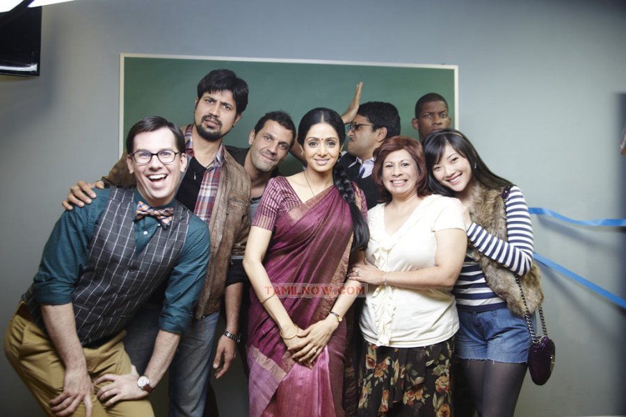 English vinglish tamil full movie online hot sale
