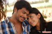 Movie Enna Pidichirukka Photos 2040