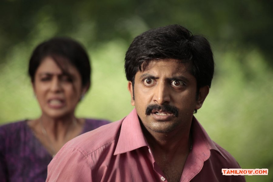 Enna Satham Intha Neram Photos 146