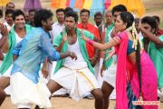 Tamil Movie Ennamo Nadakuthu 173