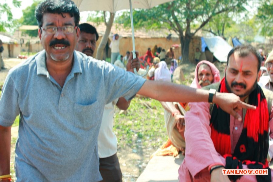 Ennathan Pesuvatho 3264