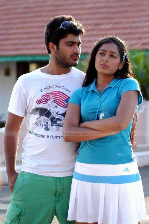 Sharwanand And Padmapriya 3