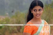 Iniya Still 3