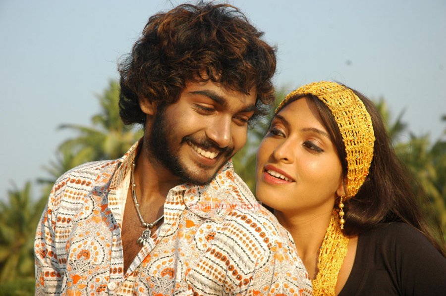 Movie Ilamai Kadhal Stills 1142