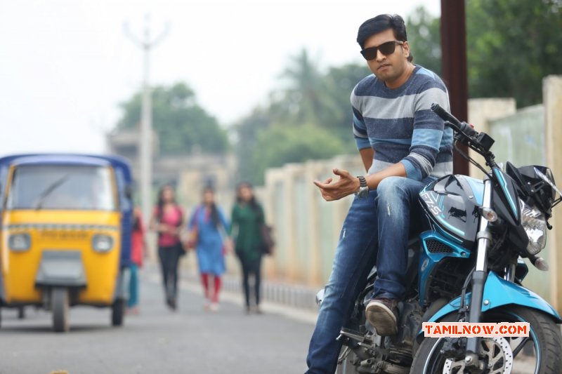 Santhanam In Inimey Ippadi Thaan Movie Still 79