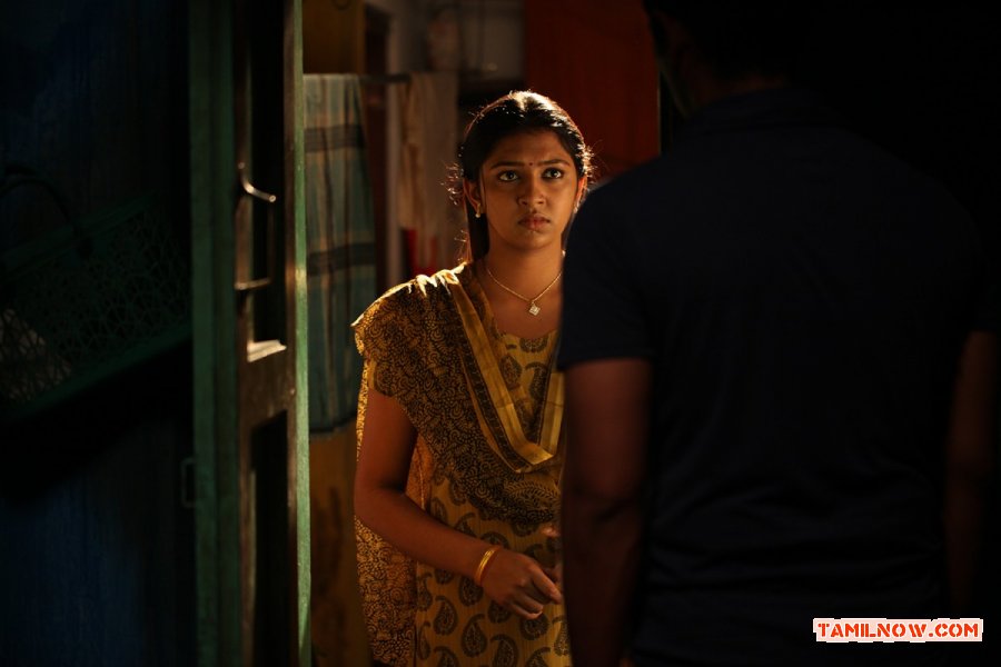 Lakshmi Menon Jigarthanda Still 310