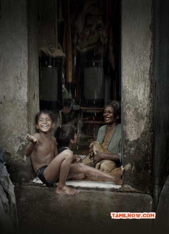 Latest Albums Film Kaaka Muttai 4250