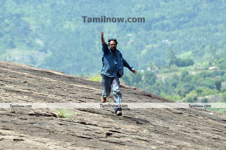 Kadhalai Kadhalikkiren Movie Pic 9
