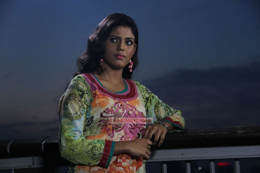 Tamil Movie Kan Pesum Varthaigal Photos 1993