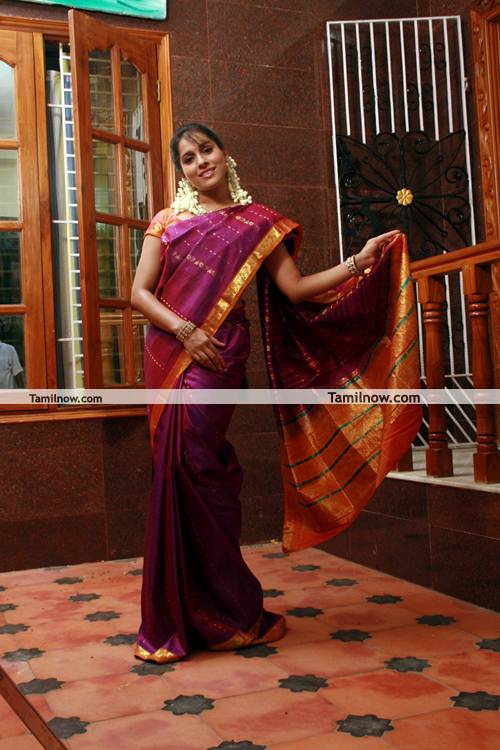 Rashmi Gautham Stills From Kanden 7