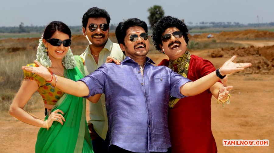 Kanniyum Kaalaiyum Sema Kadhal 4805